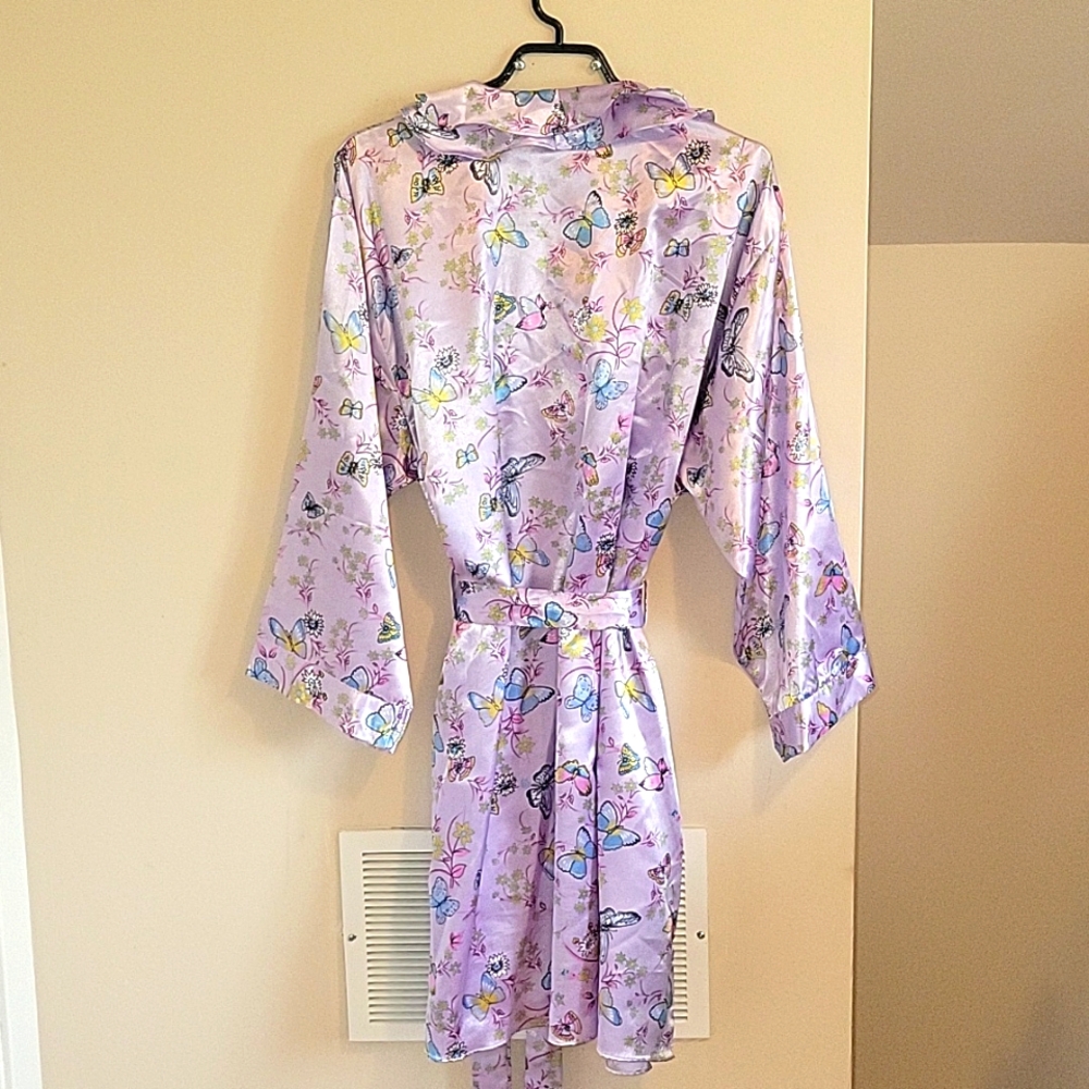 Vintage Butterfly Print Robe - Picture 2 of 7